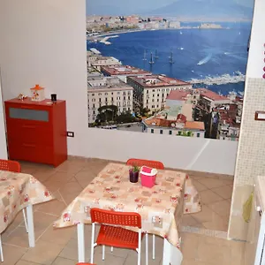 *** Couette-café Station Italie